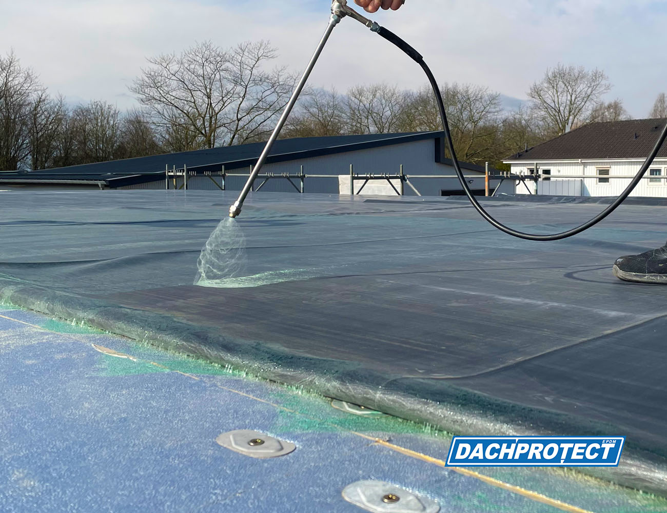 TK-4413 EPDM Kleber Für Dachfolie Flächenkleber Wasserbasis
