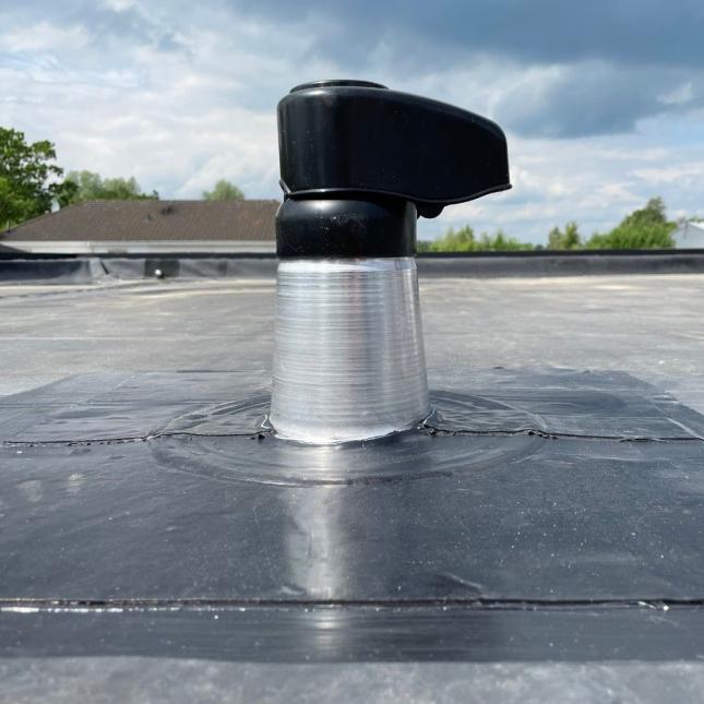 Kabeldurchführungen